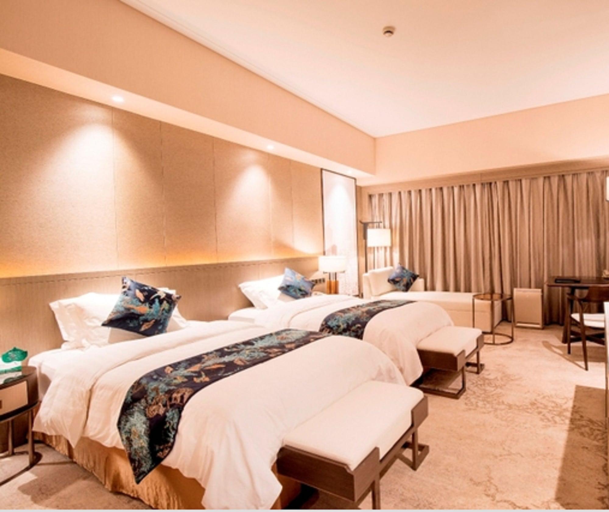 Jin Jiang Pine City Hotel Шанхай Экстерьер фото