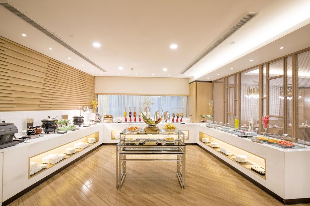 Jin Jiang Pine City Hotel Шанхай Экстерьер фото