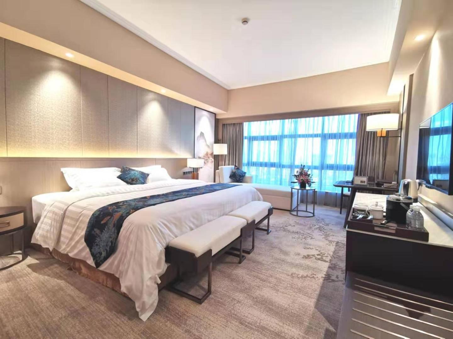 Jin Jiang Pine City Hotel Шанхай Экстерьер фото