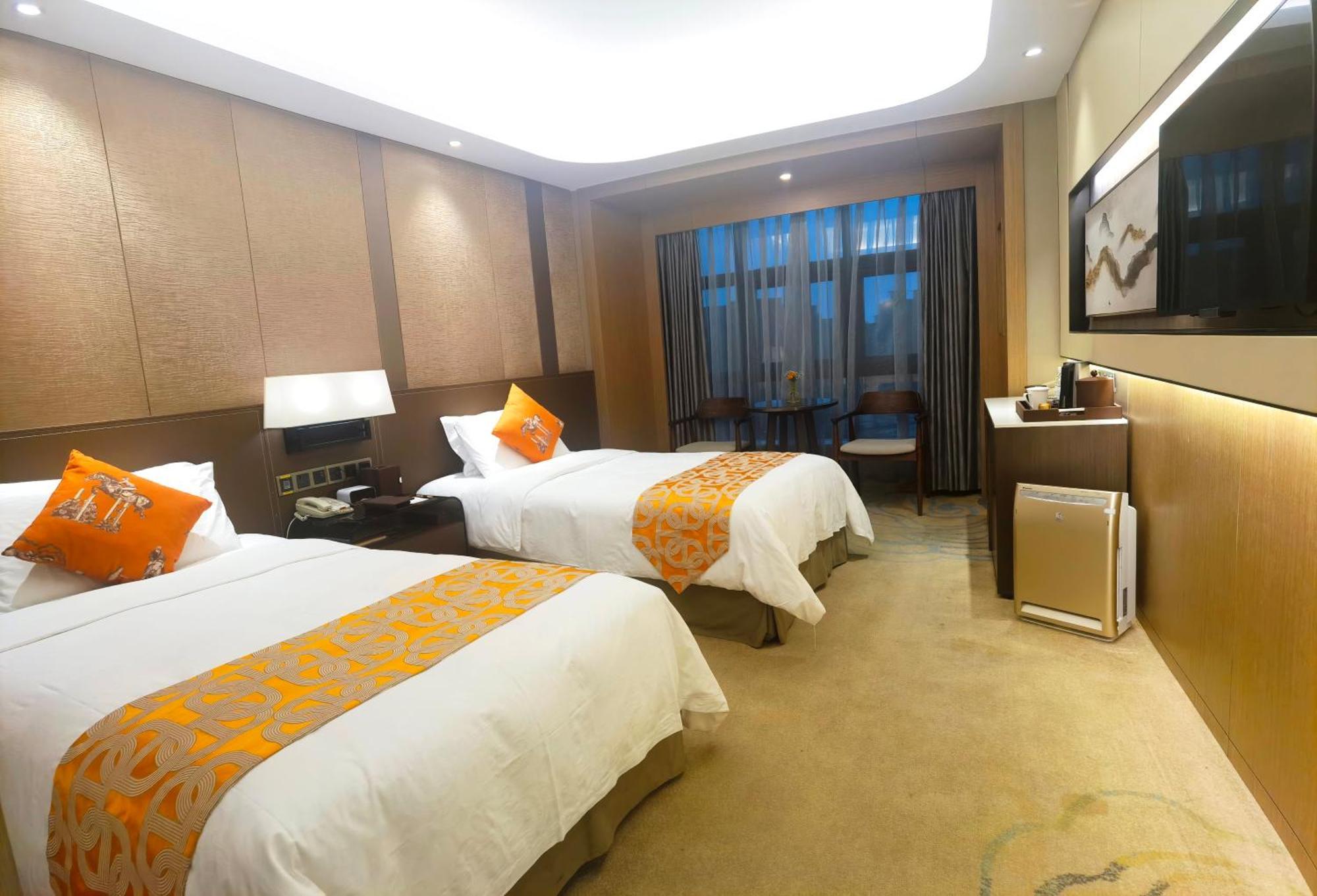 Jin Jiang Pine City Hotel Шанхай Экстерьер фото