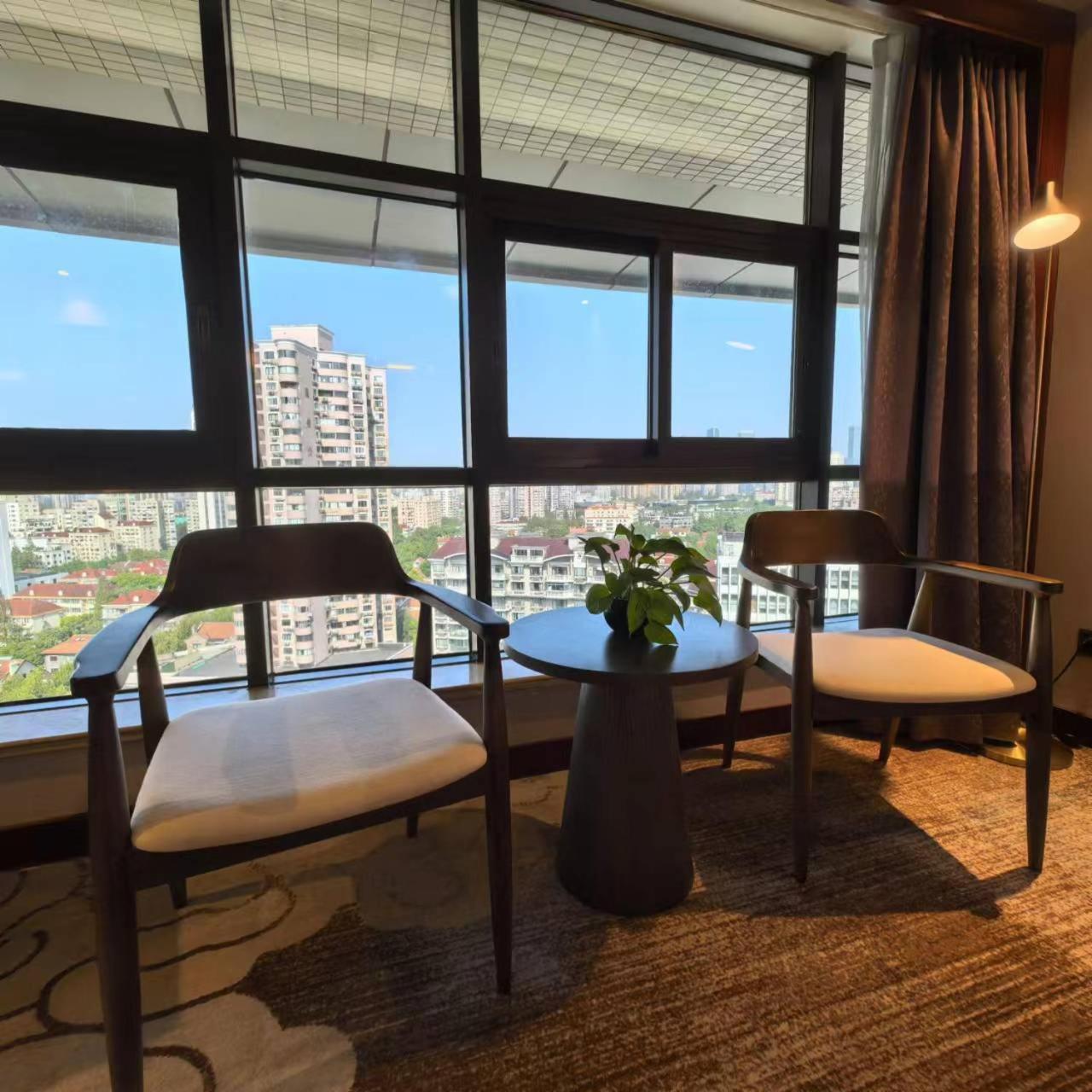 Jin Jiang Pine City Hotel Шанхай Экстерьер фото