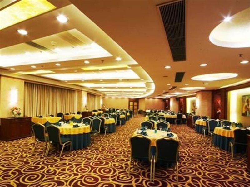 Jin Jiang Pine City Hotel Шанхай Экстерьер фото