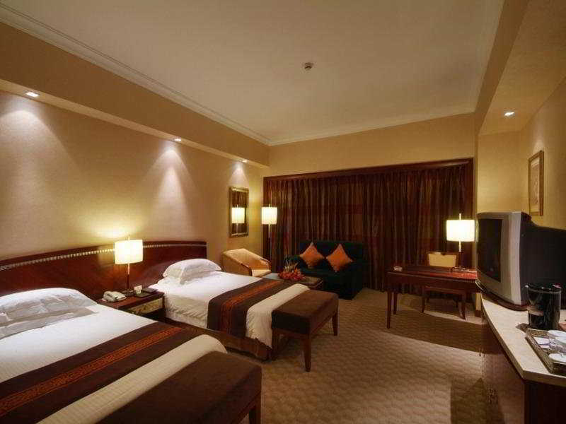 Jin Jiang Pine City Hotel Шанхай Экстерьер фото